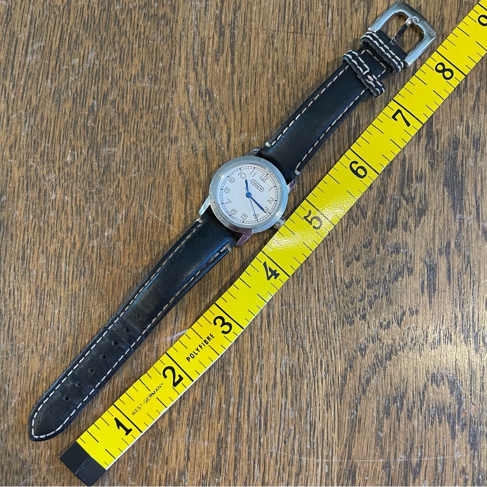 Vintage Coach Bleeker Ladies Watch Silver Stainless Leatherware Band Brown - Picture 4 of 11